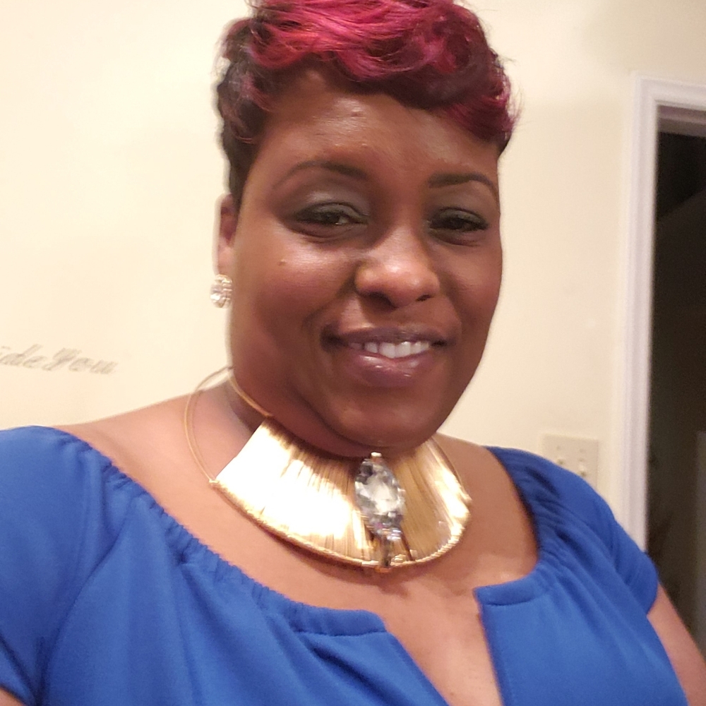 Meet your Posher, Laresa